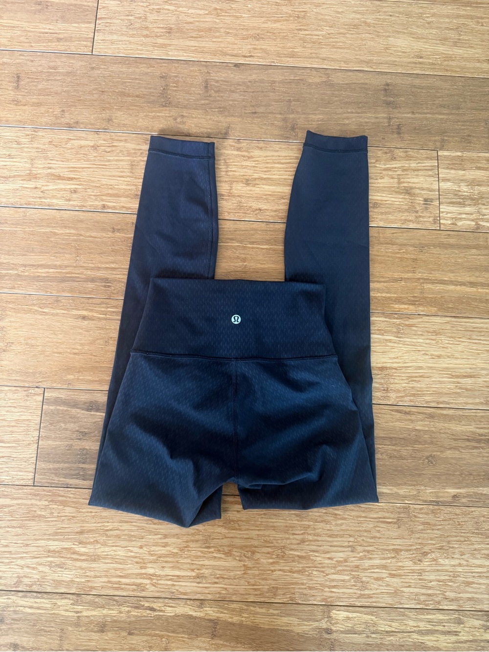 Lululemon black leggings